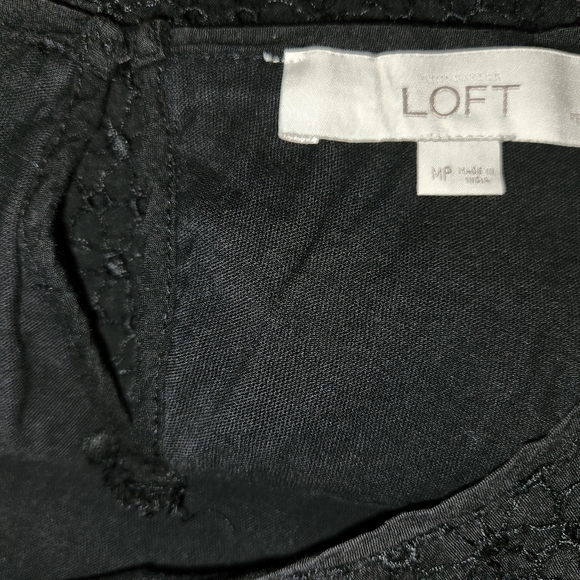 LOFT Black Sleeveless Eyelet swing top – US Womens Petite Medium - Picture 5 of 6